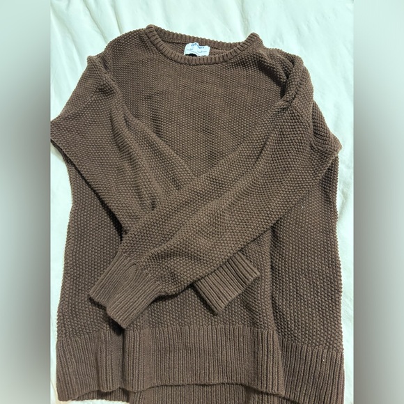 Old navy brown knitted sweater size medium (worn) - Picture 2 of 4